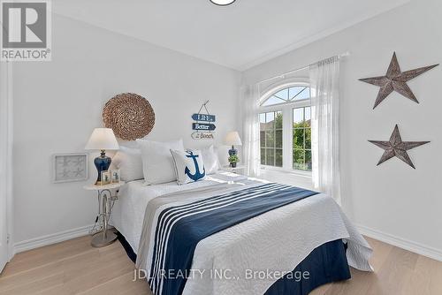 97 Hammersly Boulevard, Markham, ON - Indoor Photo Showing Bedroom