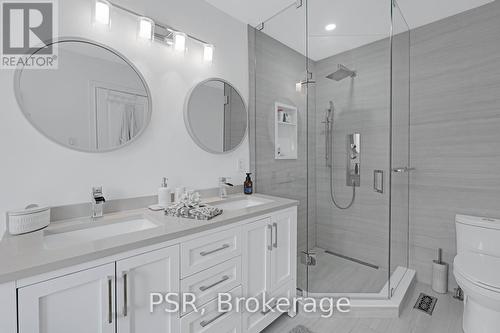 35 Longwood Avenue, Richmond Hill (Oak Ridges), ON - Indoor Photo Showing Bathroom