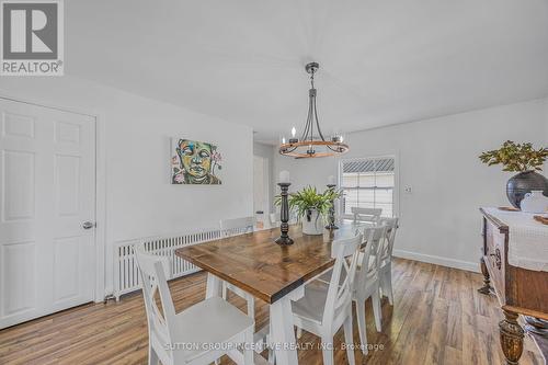 665 4 Line S, Oro-Medonte, ON - Indoor Photo Showing Dining Room