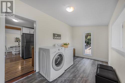 665 4 Line S, Oro-Medonte, ON - Indoor Photo Showing Laundry Room