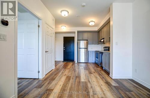 527 - 200 Lagerfeld Drive, Brampton, ON - Indoor Photo Showing Kitchen