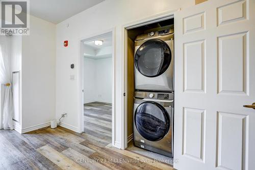 527 - 200 Lagerfeld Drive, Brampton, ON - Indoor Photo Showing Laundry Room