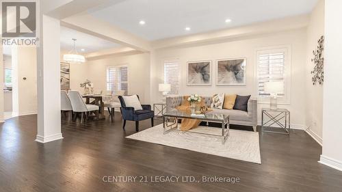 3140 Countess Crescent, Mississauga (Churchill Meadows), ON - Indoor Photo Showing Living Room