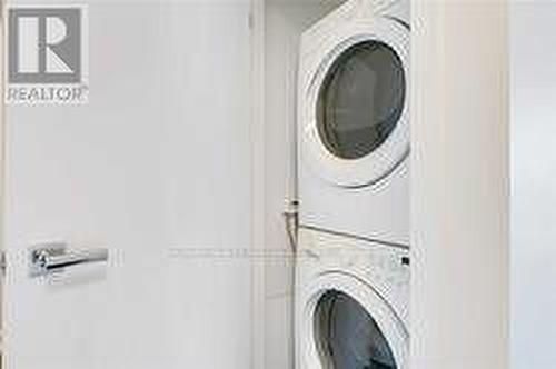 3002 - 21 Widmer Street, Toronto, ON - Indoor Photo Showing Laundry Room