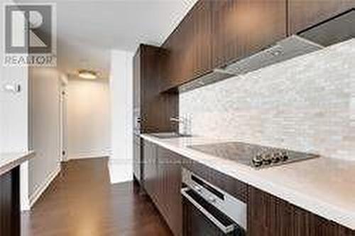 3002 - 21 Widmer Street, Toronto, ON - Indoor Photo Showing Kitchen