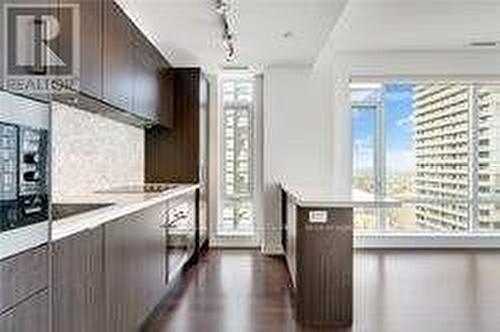 3002 - 21 Widmer Street, Toronto, ON - Indoor Photo Showing Kitchen With Upgraded Kitchen