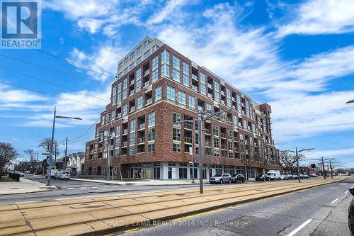 411 - 1787 St. Clair Avenue, Toronto (Weston-Pellam Park), ON - Outdoor With Facade