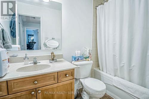 923 Sprague Place, Milton, ON - Indoor Photo Showing Bathroom