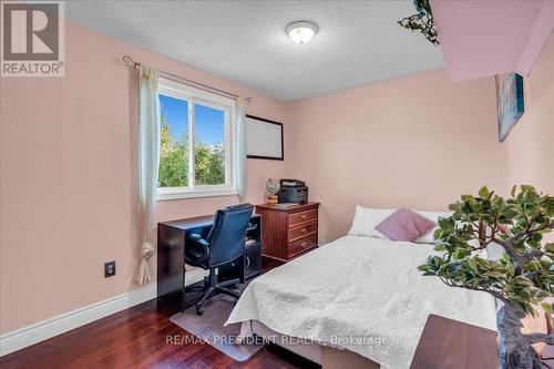 50 Granby Court, Brampton (Northgate), ON - Indoor Photo Showing Bedroom