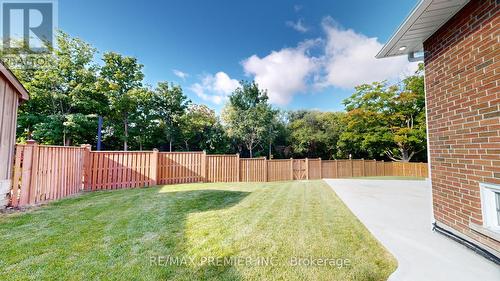 25 Cardell Avenue, Toronto (Humberlea-Pelmo Park), ON - Outdoor