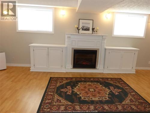 3429 Caribou Crescent, Windsor, ON - Indoor With Fireplace