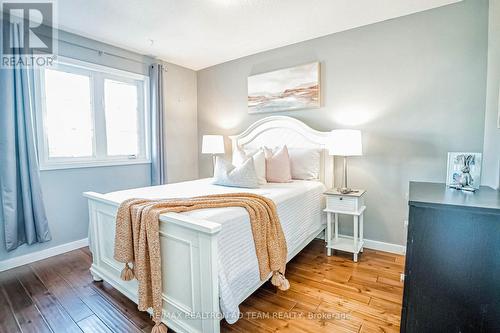 1030 Southport Drive, Oshawa, ON - Indoor Photo Showing Bedroom