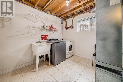 847 Cottage Grove, Kingsville, ON - Indoor Photo Showing Laundry Room