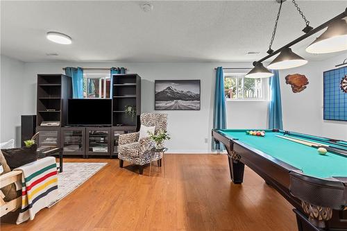 28 Gurnett Drive, Hamilton, ON - Indoor Photo Showing Other Room