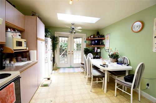 168 Macnab Street N, Hamilton, ON - Indoor Photo Showing Dining Room