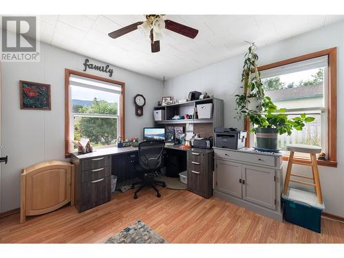 3095 Jarvis Street, Armstrong, BC - Indoor Photo Showing Office