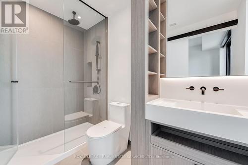 3306 - 55 Charles Street E, Toronto, ON - Indoor Photo Showing Bathroom