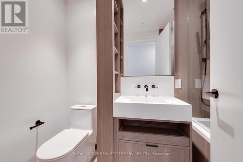 3306 - 55 Charles Street E, Toronto, ON - Indoor Photo Showing Bathroom