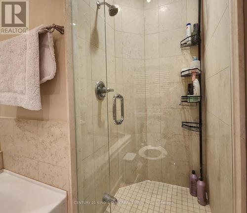 2205 - 208 Queens Quay W, Toronto, ON - Indoor Photo Showing Bathroom