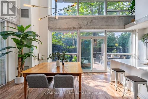 114 - 954 King Street W, Toronto (Niagara), ON - Indoor Photo Showing Dining Room