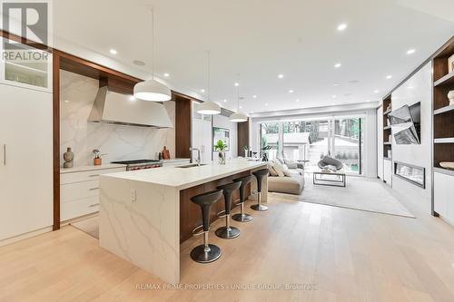 275 Glenforest Road, Toronto (Lawrence Park North), ON - Indoor Photo Showing Kitchen With Upgraded Kitchen