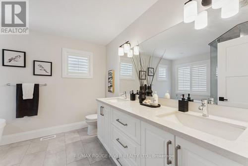 47 Harry Lee Crescent, Clarington (Bowmanville), ON - Indoor Photo Showing Bathroom