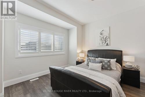 47 Harry Lee Crescent, Clarington, ON - Indoor Photo Showing Bedroom