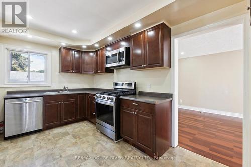 36 Rideout Street, Ajax, ON - Indoor Photo Showing Kitchen