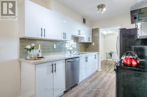 1105 - 180 Markham Road, Toronto (Scarborough Village), ON - Indoor Photo Showing Kitchen With Upgraded Kitchen