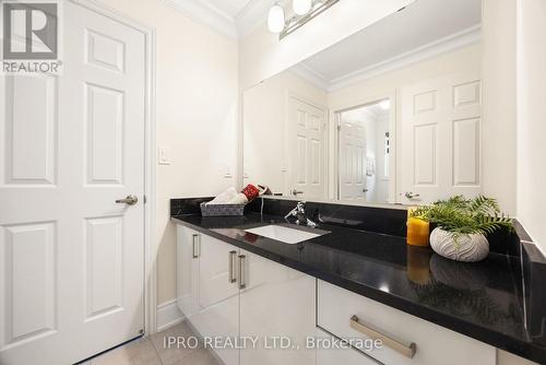 14 Hummingbird Grove, Adjala-Tosorontio (Colgan), ON - Indoor Photo Showing Bathroom