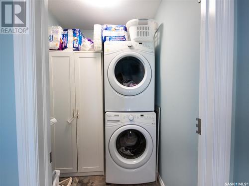 114 4102 3Rd Avenue N, Regina, SK - Indoor Photo Showing Laundry Room