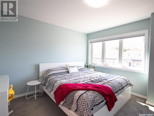 114 4102 3Rd Avenue N, Regina, SK - Indoor Photo Showing Bedroom