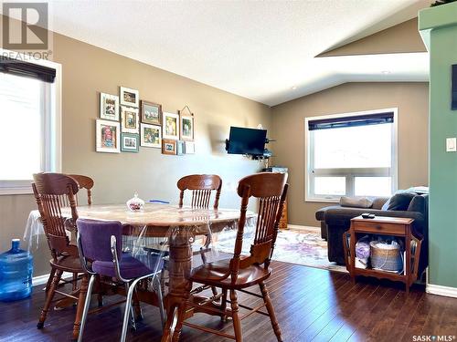 102 Second Avenue N, Ebenezer, SK - Indoor Photo Showing Dining Room