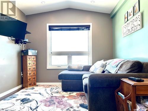 102 Second Avenue N, Ebenezer, SK - Indoor Photo Showing Bedroom