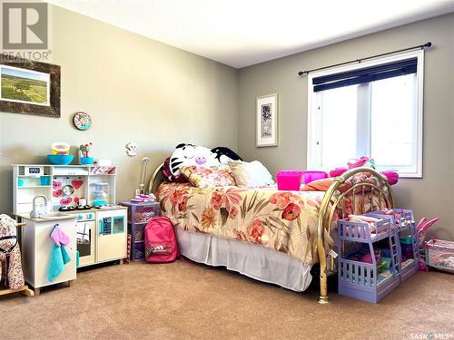 102 Second Avenue N, Ebenezer, SK - Indoor Photo Showing Bedroom