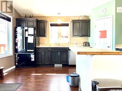 102 Second Avenue N, Ebenezer, SK - Indoor Photo Showing Kitchen