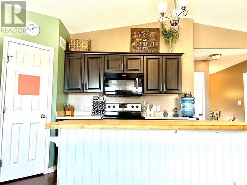 102 Second Avenue N, Ebenezer, SK - Indoor Photo Showing Kitchen