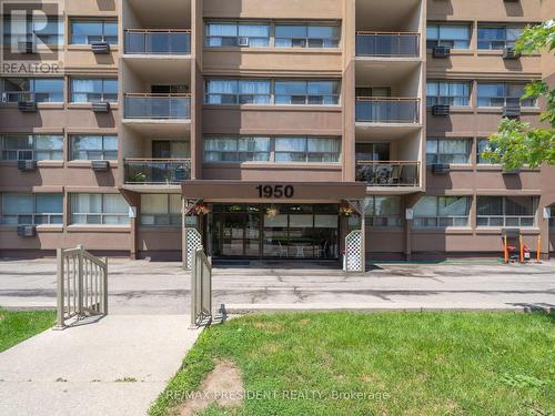 701 - 1950 Main Street West, Hamilton (Ainslie Wood), ON - Outdoor With Facade