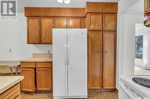 18 Procter Place, Regina, SK - Indoor Photo Showing Kitchen