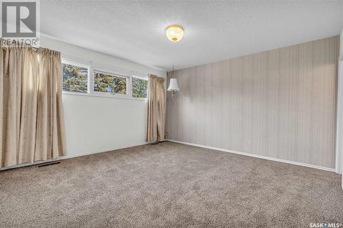 18 Procter Place, Regina, SK - Indoor Photo Showing Other Room