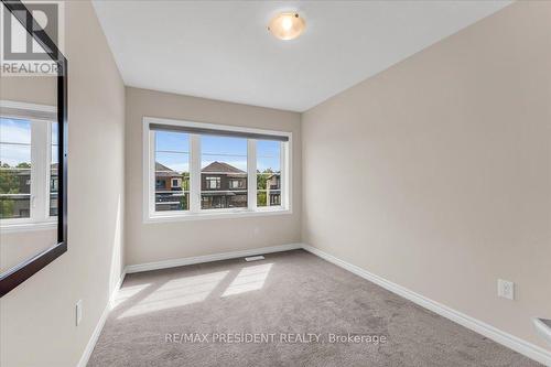 105 Eva Drive, Waterloo, ON - Indoor Photo Showing Other Room