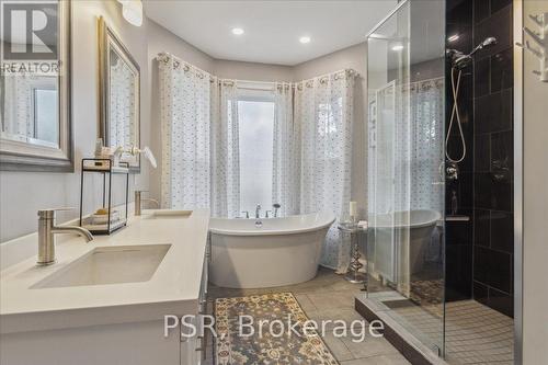 109 Ontario Avenue, Hamilton, ON - Indoor Photo Showing Bathroom