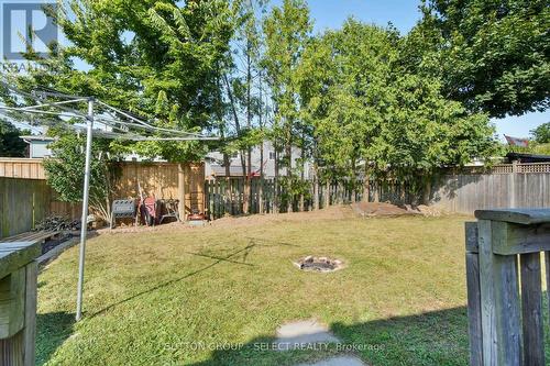 10 Forest Drive, Brant (Paris), ON - Outdoor With Backyard