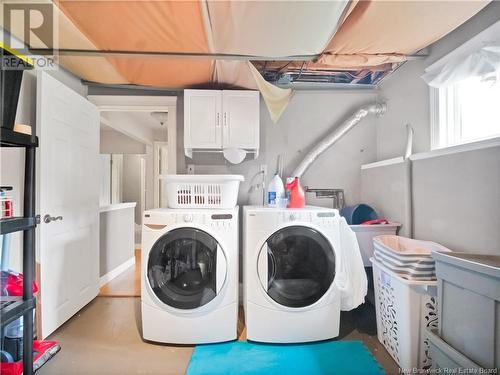 207 Diligent Drive, Riverview, NB - Indoor Photo Showing Laundry Room