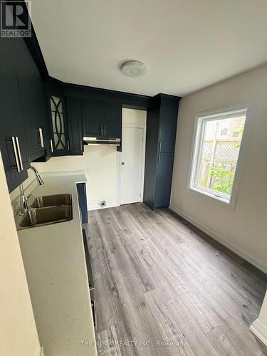 House - 214 Toronto Avenue, Oshawa (Central), ON - Indoor Photo Showing Kitchen With Double Sink