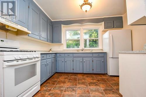 576 King George Street, Peterborough (Otonabee), ON - Indoor Photo Showing Kitchen