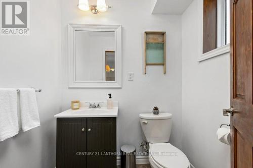 986 Black Road, Prince Edward County (Sophiasburgh), ON - Indoor Photo Showing Bathroom