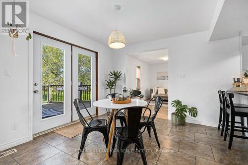 986 Black Road, Prince Edward County (Sophiasburgh), ON - Indoor Photo Showing Dining Room