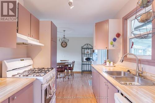 880 Clinton Avenue, Douro-Dummer, ON - Indoor Photo Showing Kitchen With Double Sink