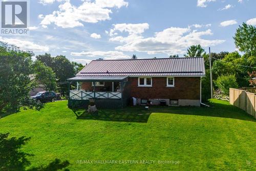 880 Clinton Avenue, Douro-Dummer, ON - Outdoor